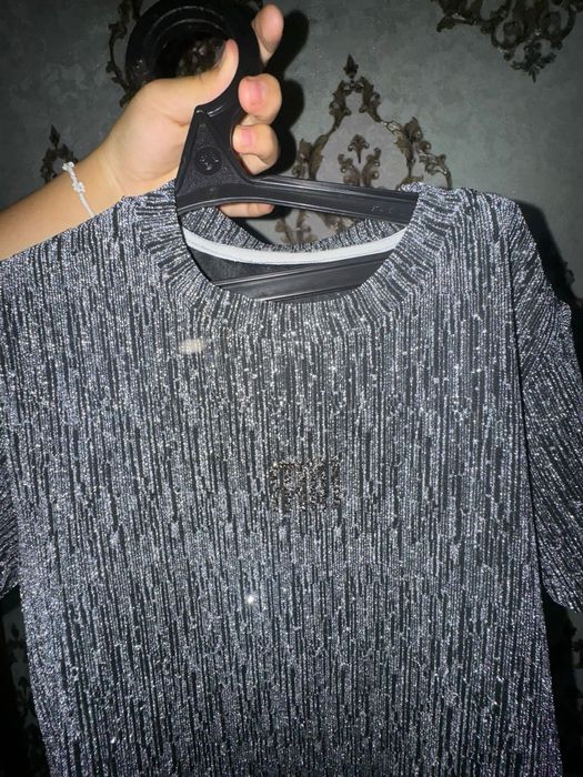 Продаю топ хороший