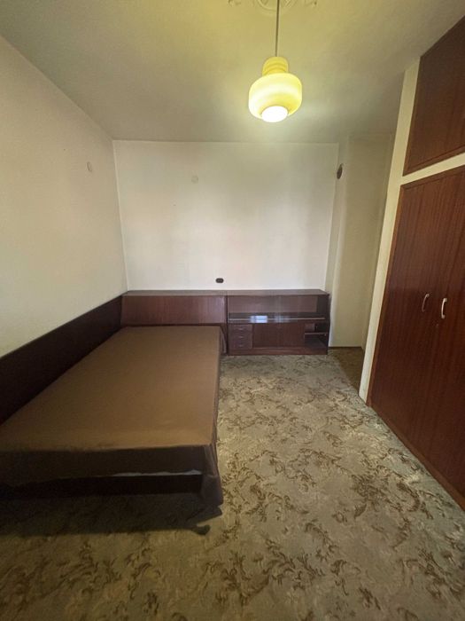 ЧЕТИРИСТАЕН апартамент в ЦЕНТЪРА на Карлово