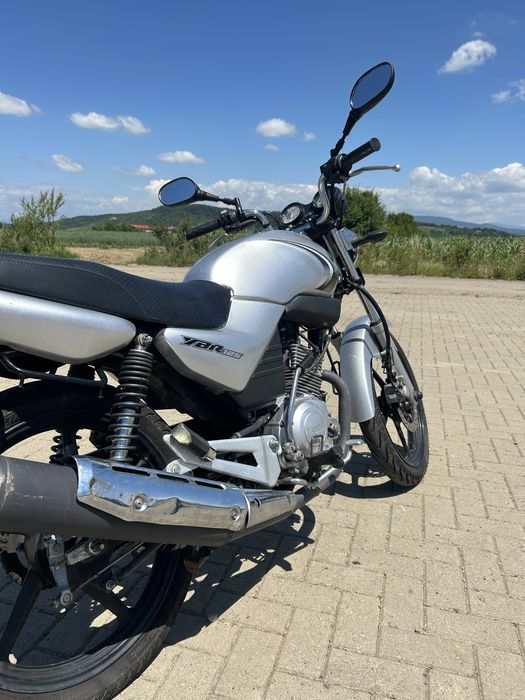 Vând Yamaha YBR 125