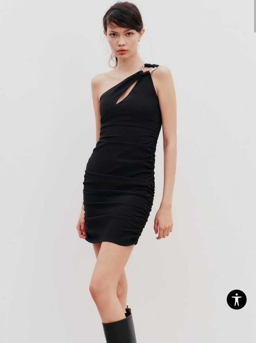 Нова рокля на Zara