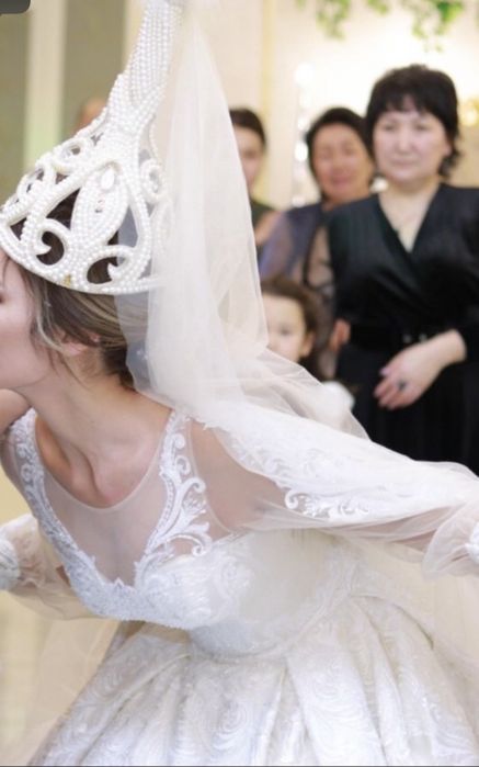 Свадебное платье напрокат 50000