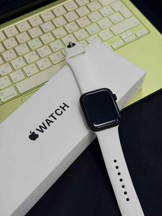 Apple Watch SE 2 | BaiTime