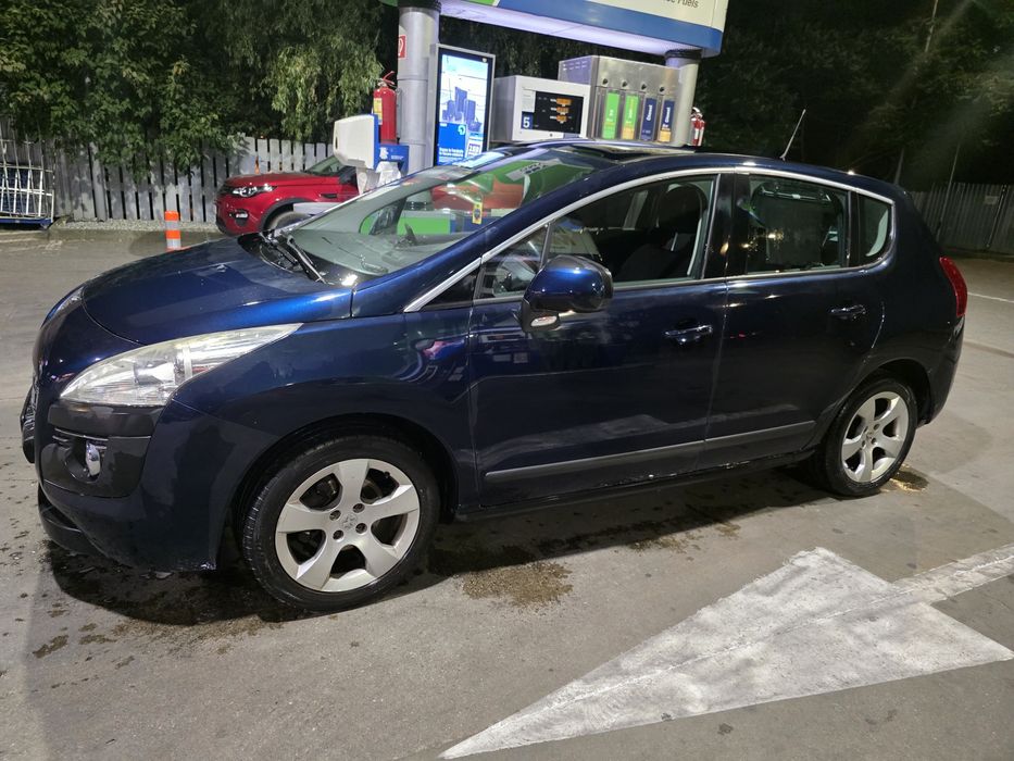 Vând Peugeot 3008 Anul  2010