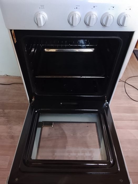 Газовая плита INDESIT