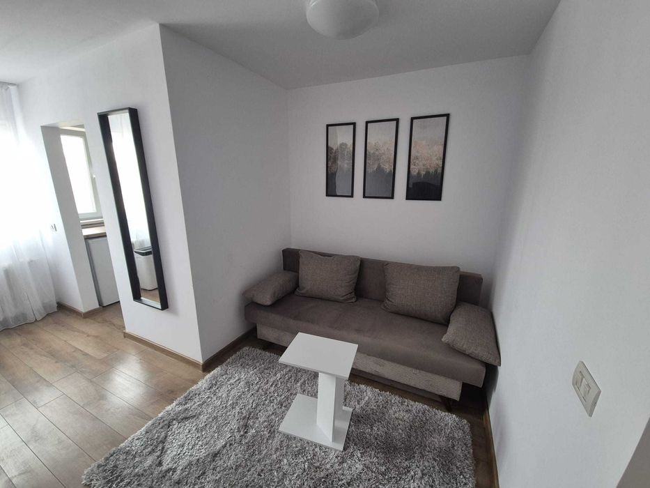 Garsoniera de inchiriat pe termen lung - proprietar