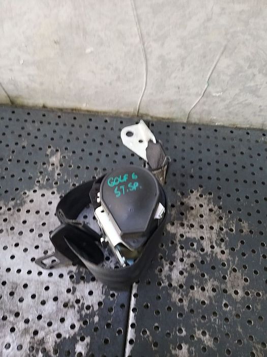 Centura siguranta stanga spate vw golf 6 5k 1k6857805aa