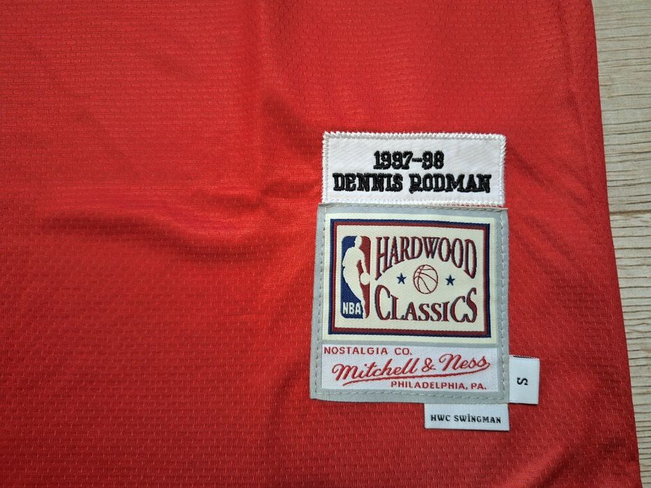 Баскетболен потник на Денис Родман #Чикаго Булс #91# Mitchell&Ness!