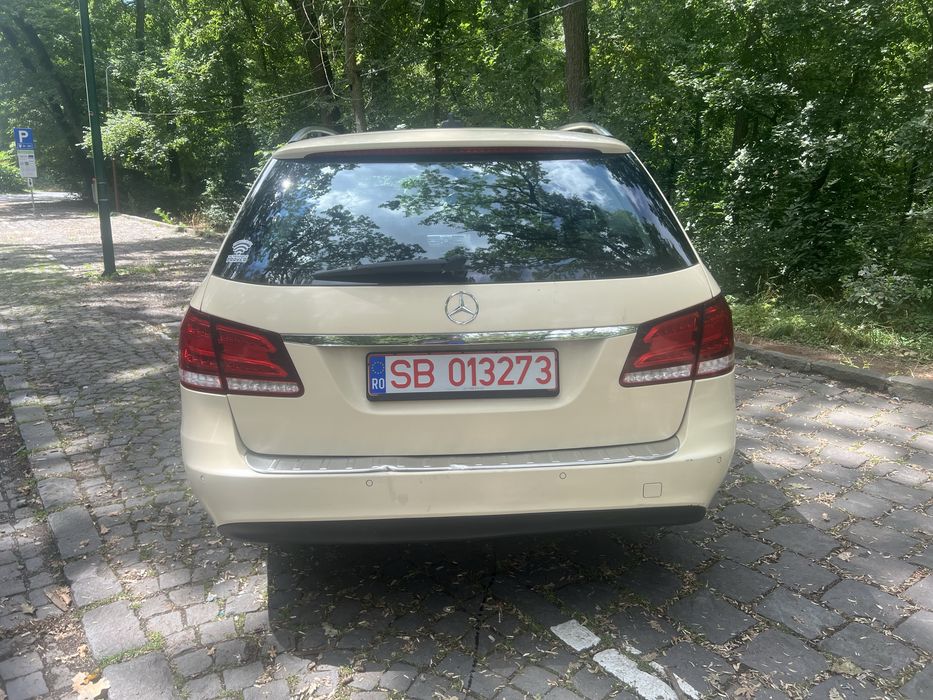 MERCEDES-BENZ E-Class 0 — imagine 3