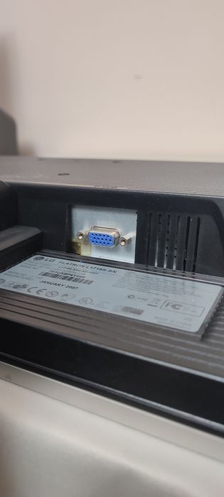 Monitor LG Flatron format 4/3