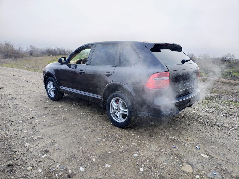 Porsche Cayenne pachet GTS Schimb cu Autoutilitara Duba