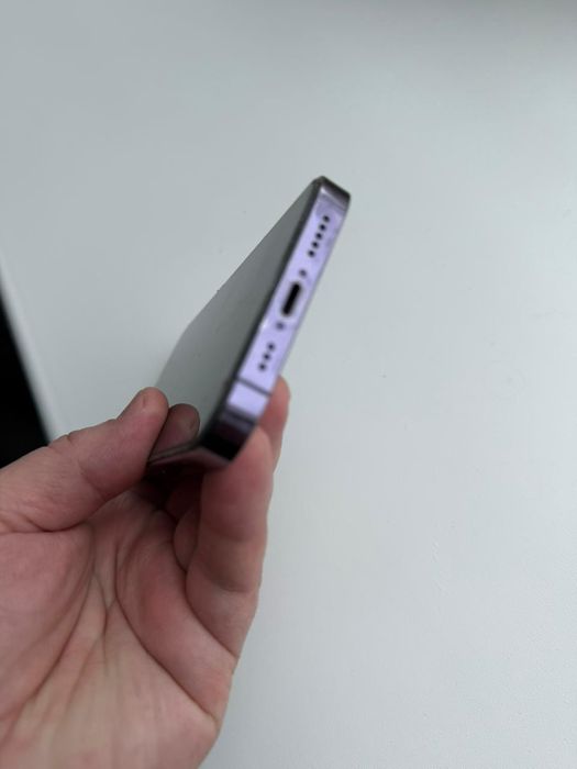 Продаю iPhone 14 Pro 128GB