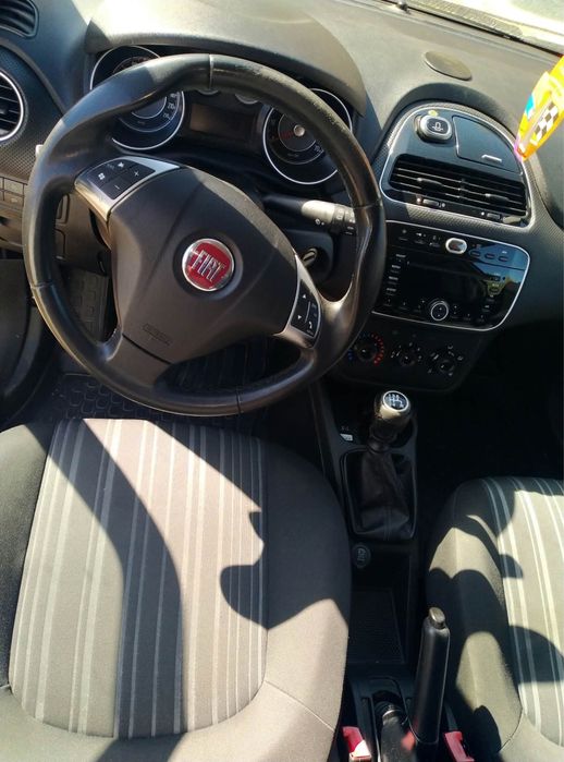 FIAT Punto 2011 — imagine 5