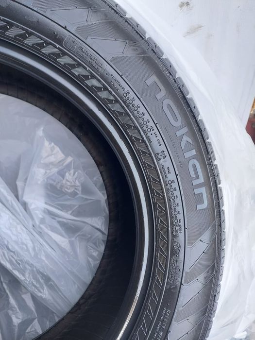 Шины Nokian 235/65/18