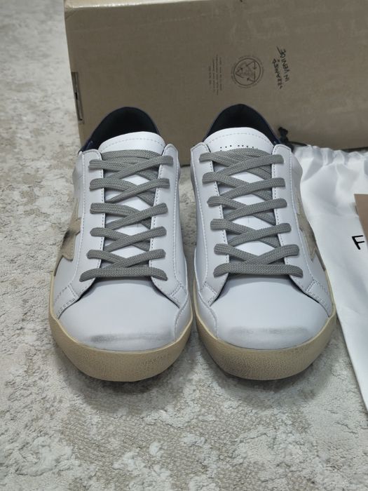Golden Goose Superstar 43 EU
43 размер (EU)
