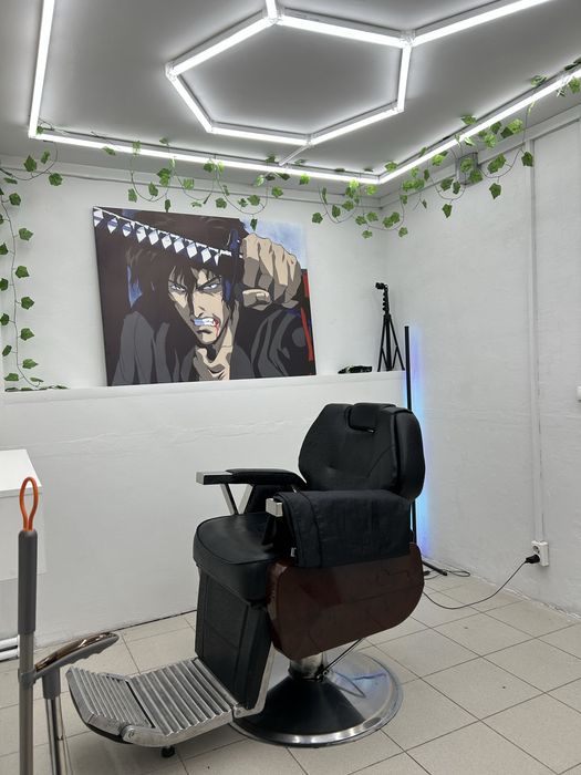 Продам барберское кресло