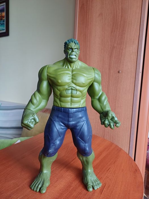 Фигура на Хълк супер герой