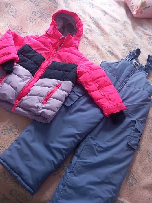 Яке OVS  C&A Hello Kitty  Mothercare Reserved ски  екип