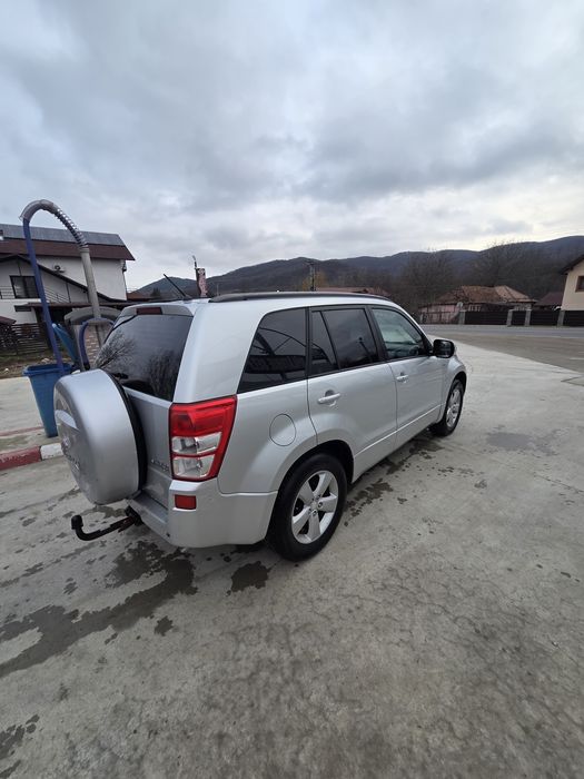 Suzuki grand vitara 1.9 ddis 4x4 2010