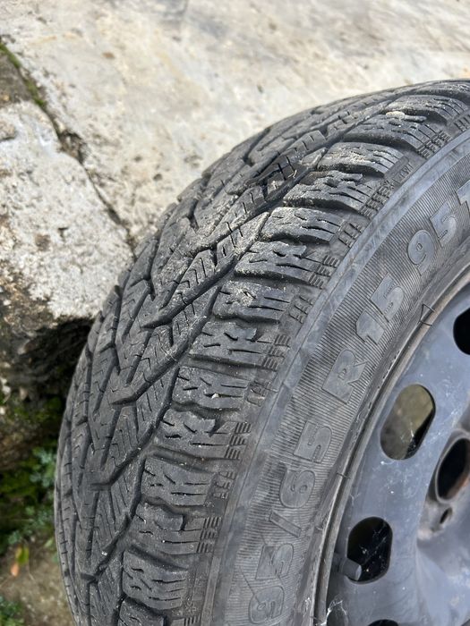 Cauciucuri 195 65 R15