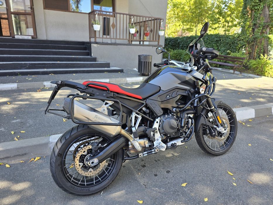 BMW F900GS 2024 Triple Black
