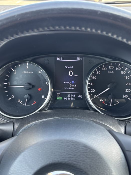 Nissan Qashqai 1.6 dCi 130 CP Xtronic Automată | 2018 | 96.800 km | Navi | Cameră Marșarier