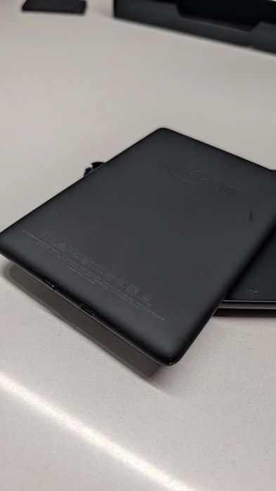 Електронен четец Kindle Paperwhite 10th gen