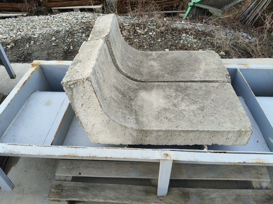 Matriță Rigolă beton