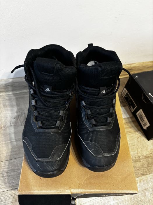 Маратонки Adidas Terrex Eastrail 2 Mid RAIN.RDY hiking boots