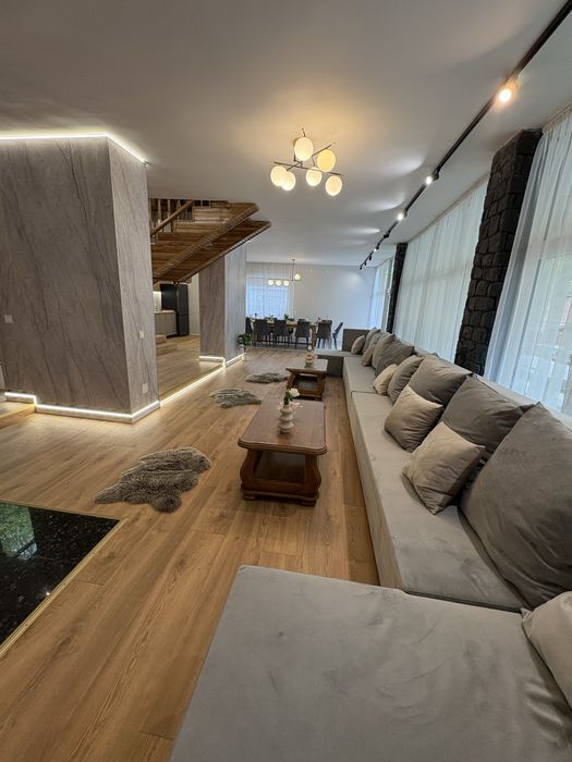 Cabana de inchiriat 12 pers-CIUBAR si PISCINA (acceptam CA