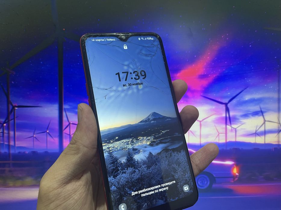 Продам Самсунг 10s