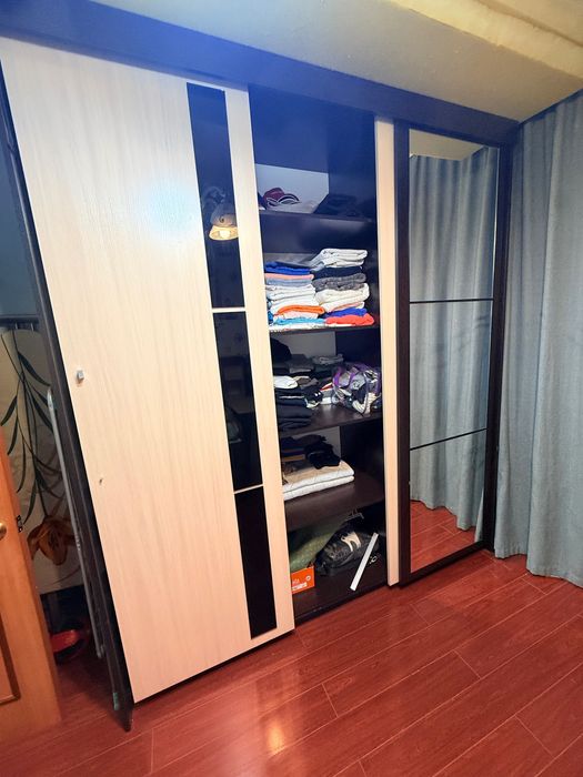 продам шкаф в хорошем состоянии