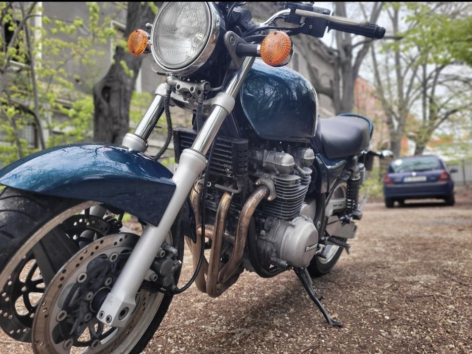 Kawasaki zephyr 750 zr