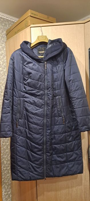 Продам  .женская верхняя одежда