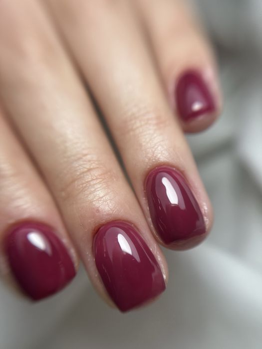 Unghii semi/gel bragadiru