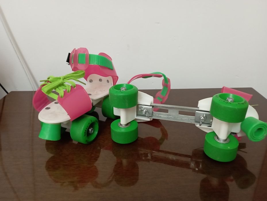 Сборный детский домик + мебель.