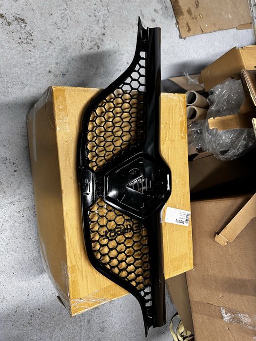 Grilă radiator renault megane 4.gt.