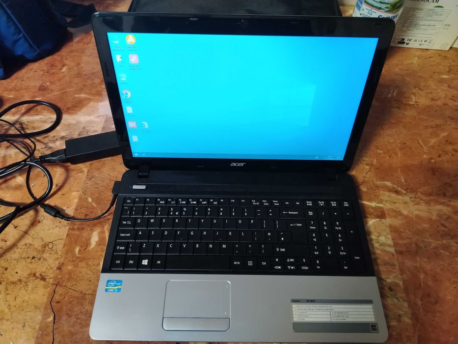 продава лаптоп acer aspire I 5/15,6 дисплеи/модел 3210M