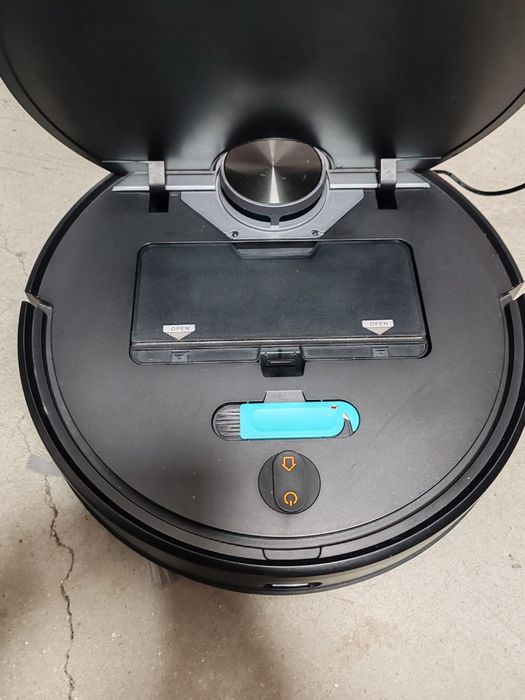 Прахосмукачка робот Conga 3790