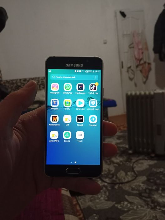 Samsung A3 2016 легенда телефон