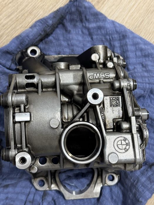 Маслена помпа за BMW F31