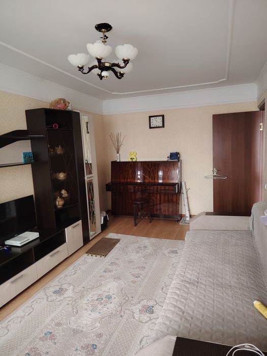 Продам 2 комнатную квартиру.