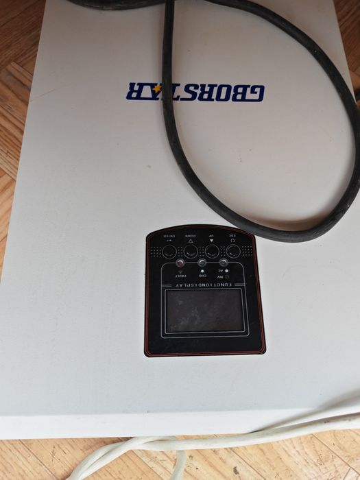 Invertor solar +4bateri gel