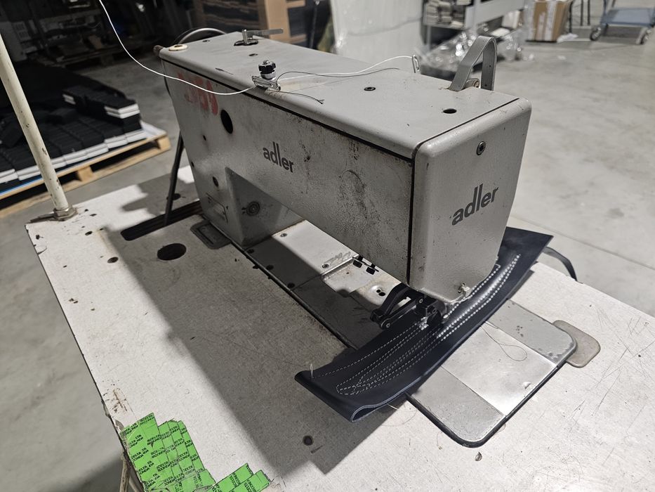Masina de cusut în piele  industriala ADLER 467