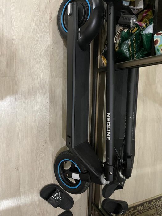 Продам самокат Neoline