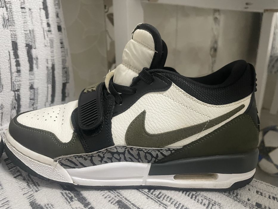 Nike Air Jordan Legacy . Nr. 38.Cm 24