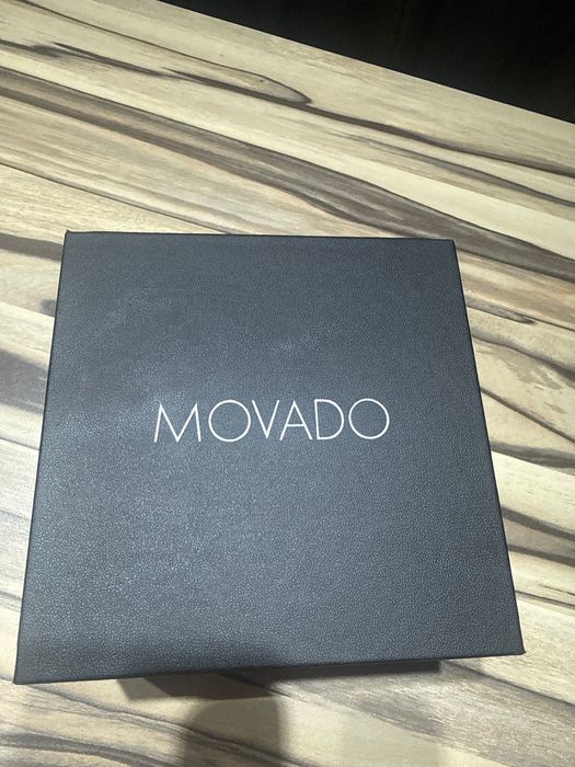 Movado Vizio часовник