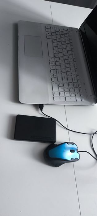 Продам ноутбук в отличном состояний