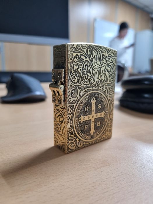 зажигалка Constantine