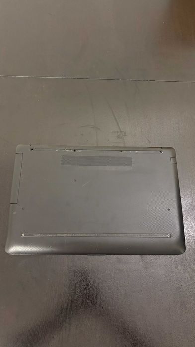 Laptop HP Essential