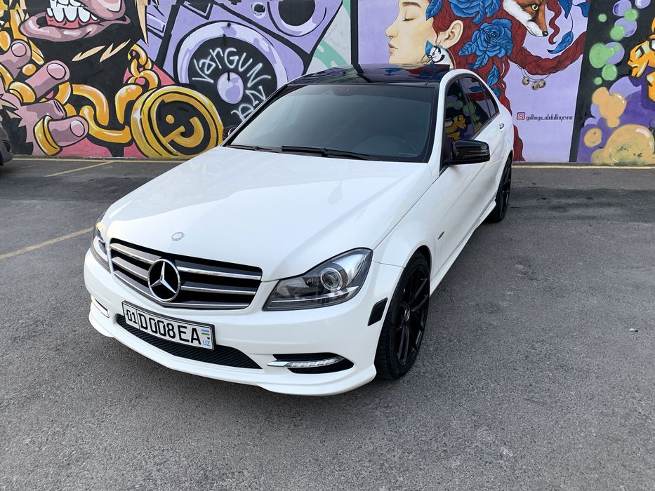 MercedesBenz W204 CGI C200